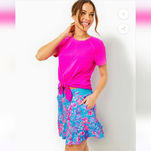 NWT LILLY PULITZER KIERAN ACTIVE TEE PINK PALMS Size XS - Picture 1 of 8